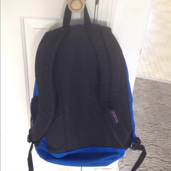 A jansport school backpack - Picture 2 of 2
